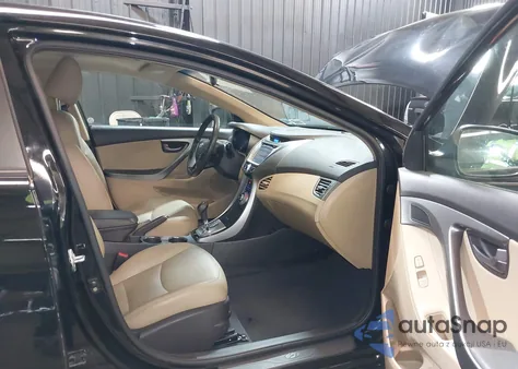 2011 Hyundai Elantra Limited z USA, uszkodzony, nr VIN 5NPDH4AE2BH045989